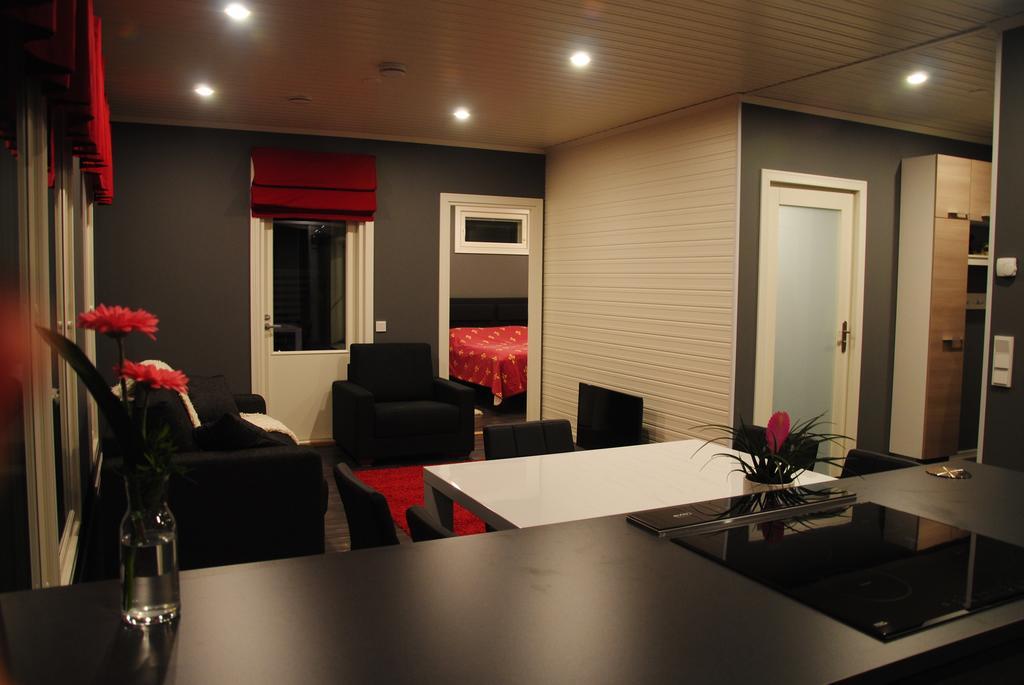 Tastulan Lomakylae Hotel Kaustinen Bilik gambar